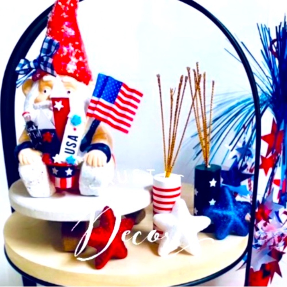 ❤️🤍💙 Fourth of July gnome for your tier trays